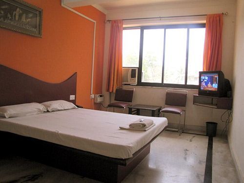 Hotel Surya Palace Madgaon Extérieur photo