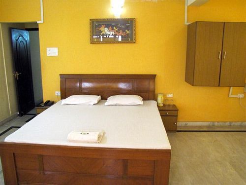 Hotel Surya Palace Madgaon Extérieur photo